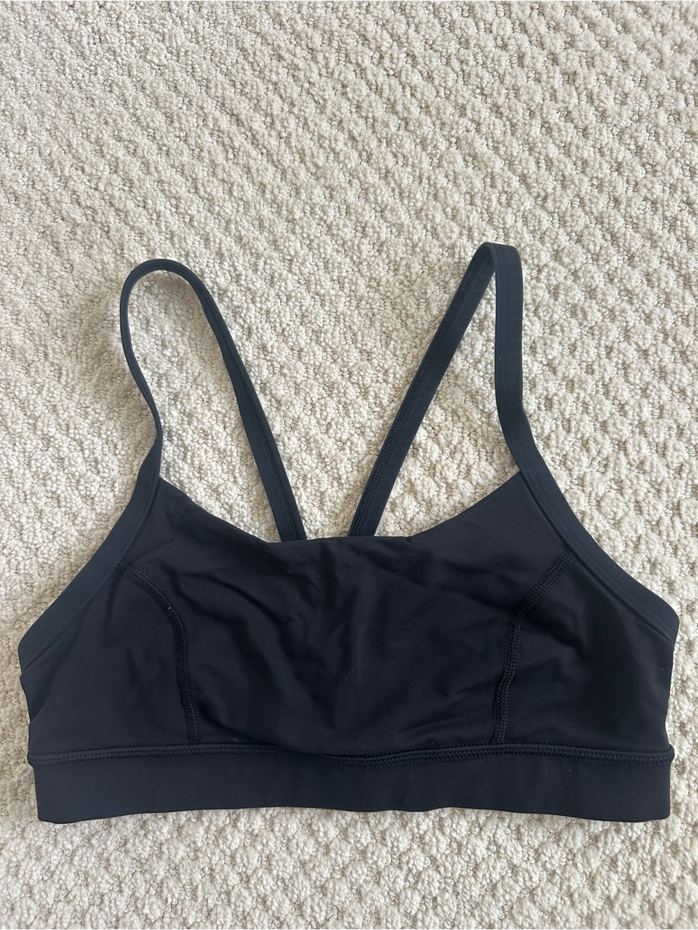 Lululemon sports bra | Black | Size: 6